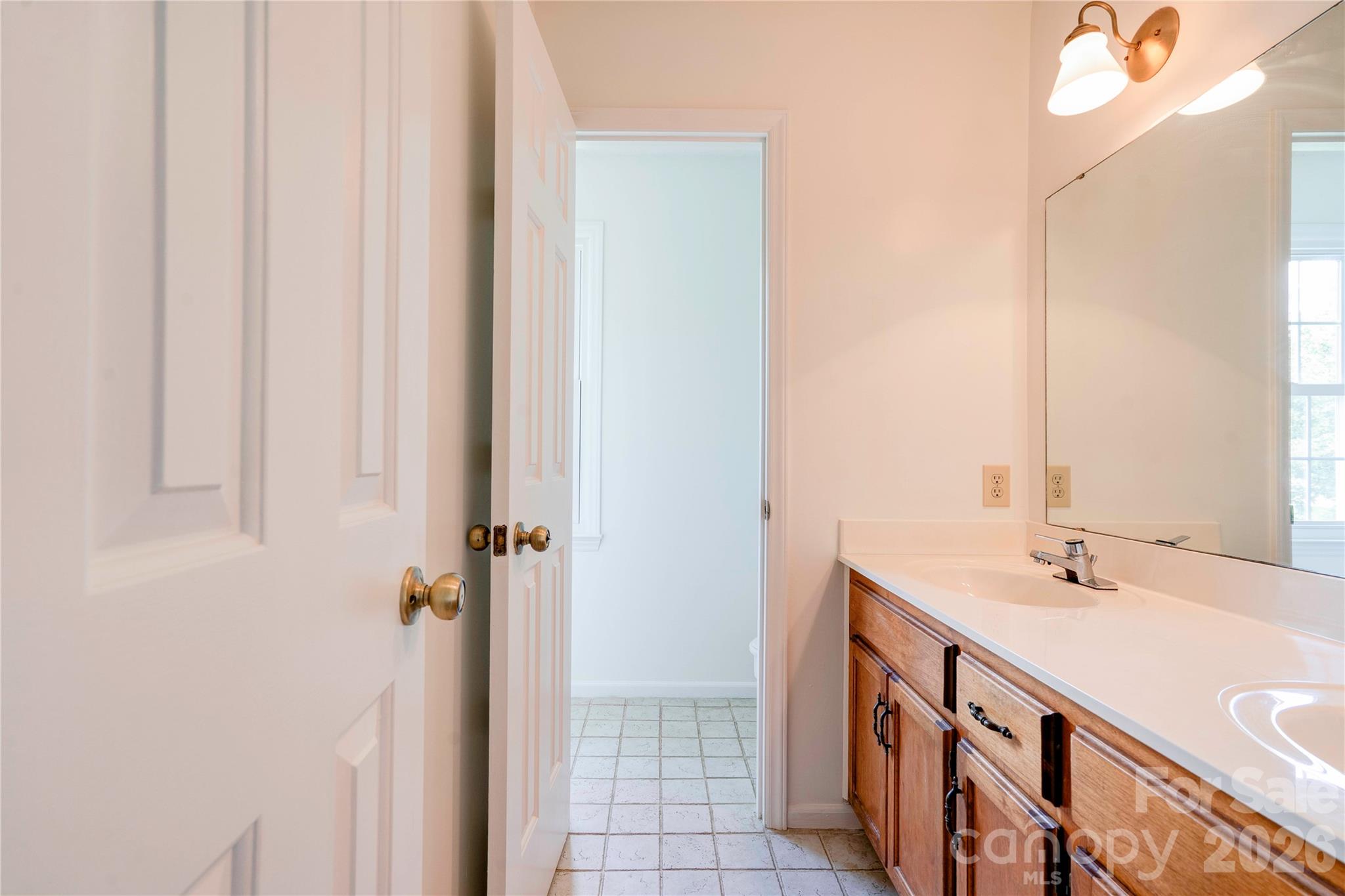 144 Oak Point Drive Property Photo 31
