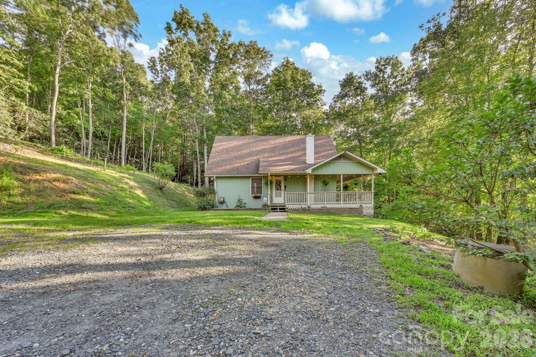426 Meadowood Lane Property Photo 39