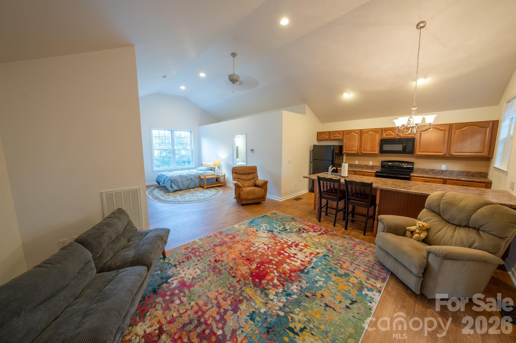 4904 Willow Pond Road Property Photo 25