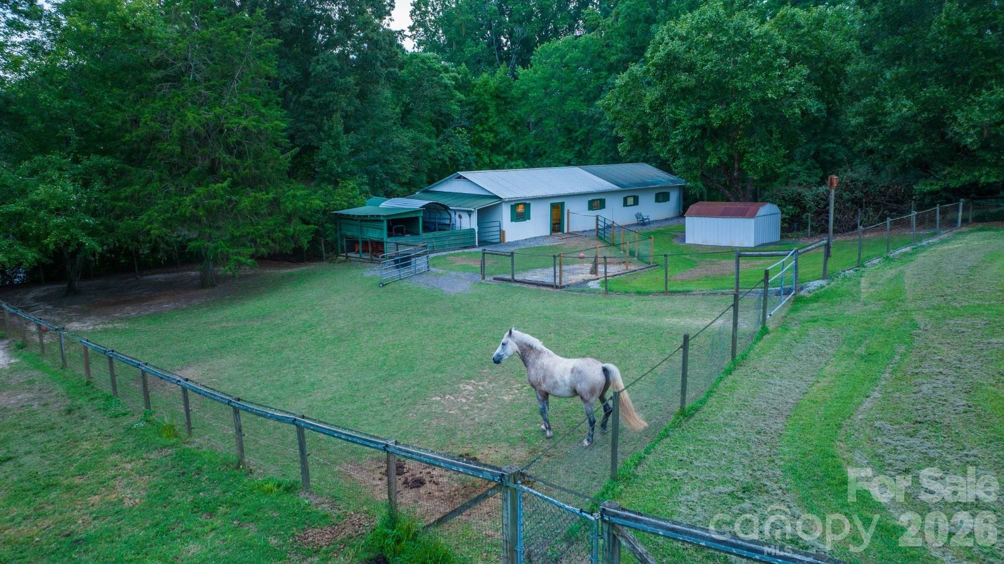 4904 Willow Pond Road Property Photo 39