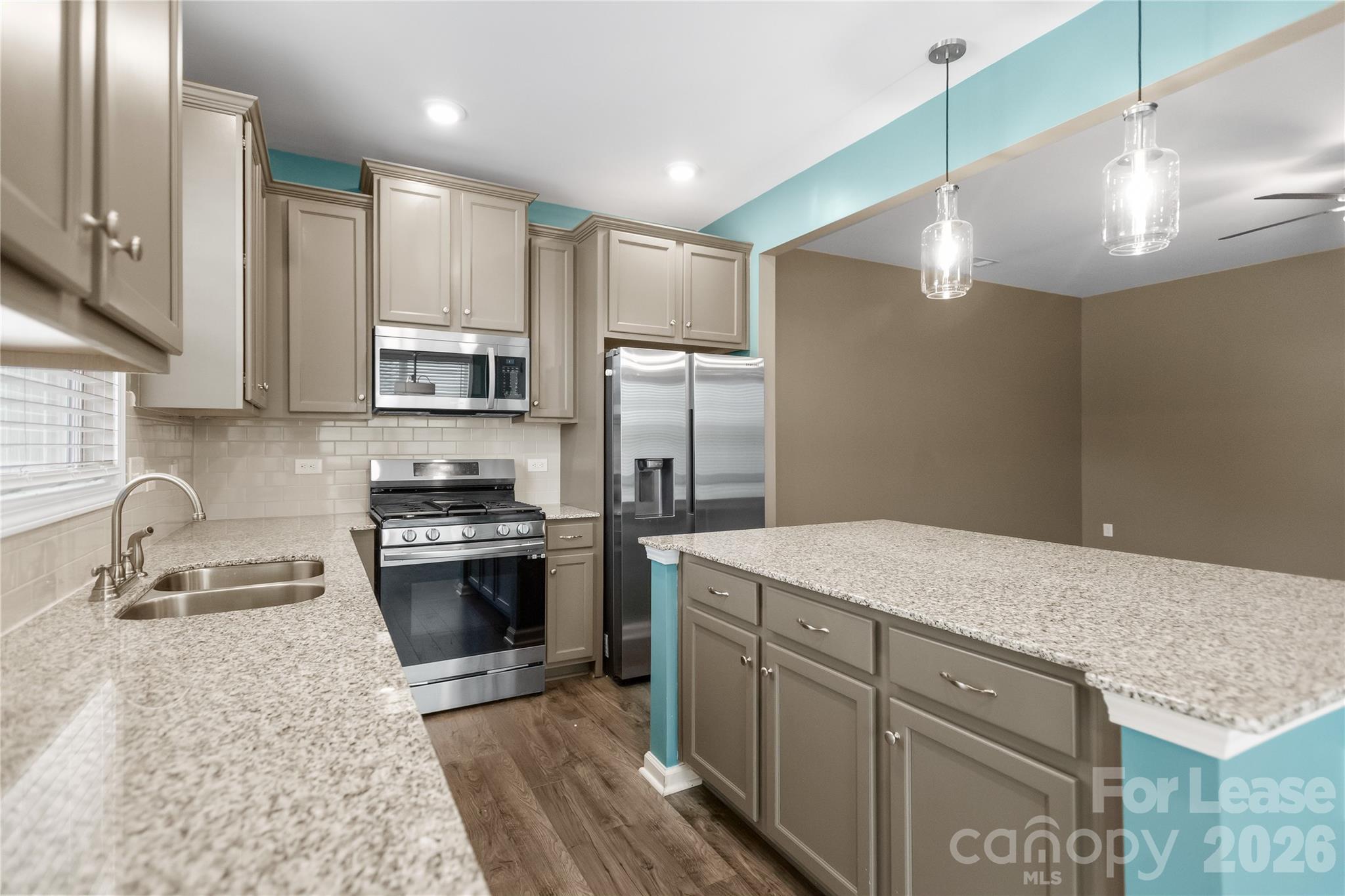 8176 Sheffield Drive Property Photo 13