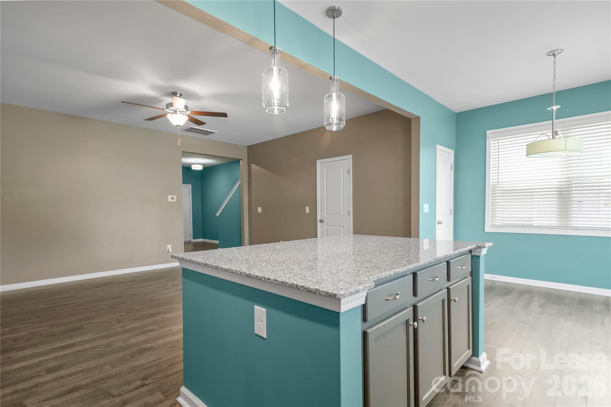 8176 Sheffield Drive Property Photo 16