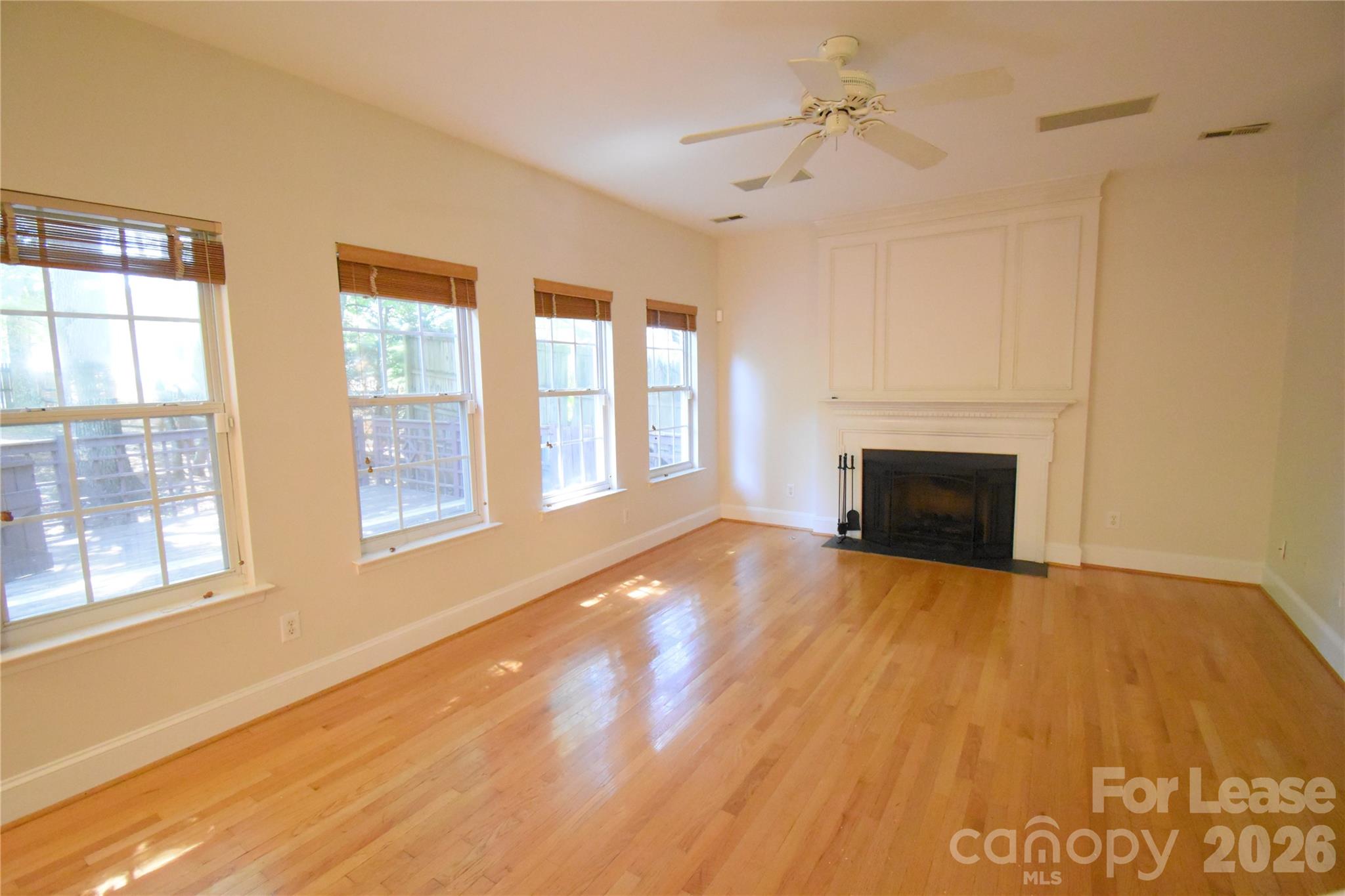 3704 Wind Ridge Place Property Photo 3