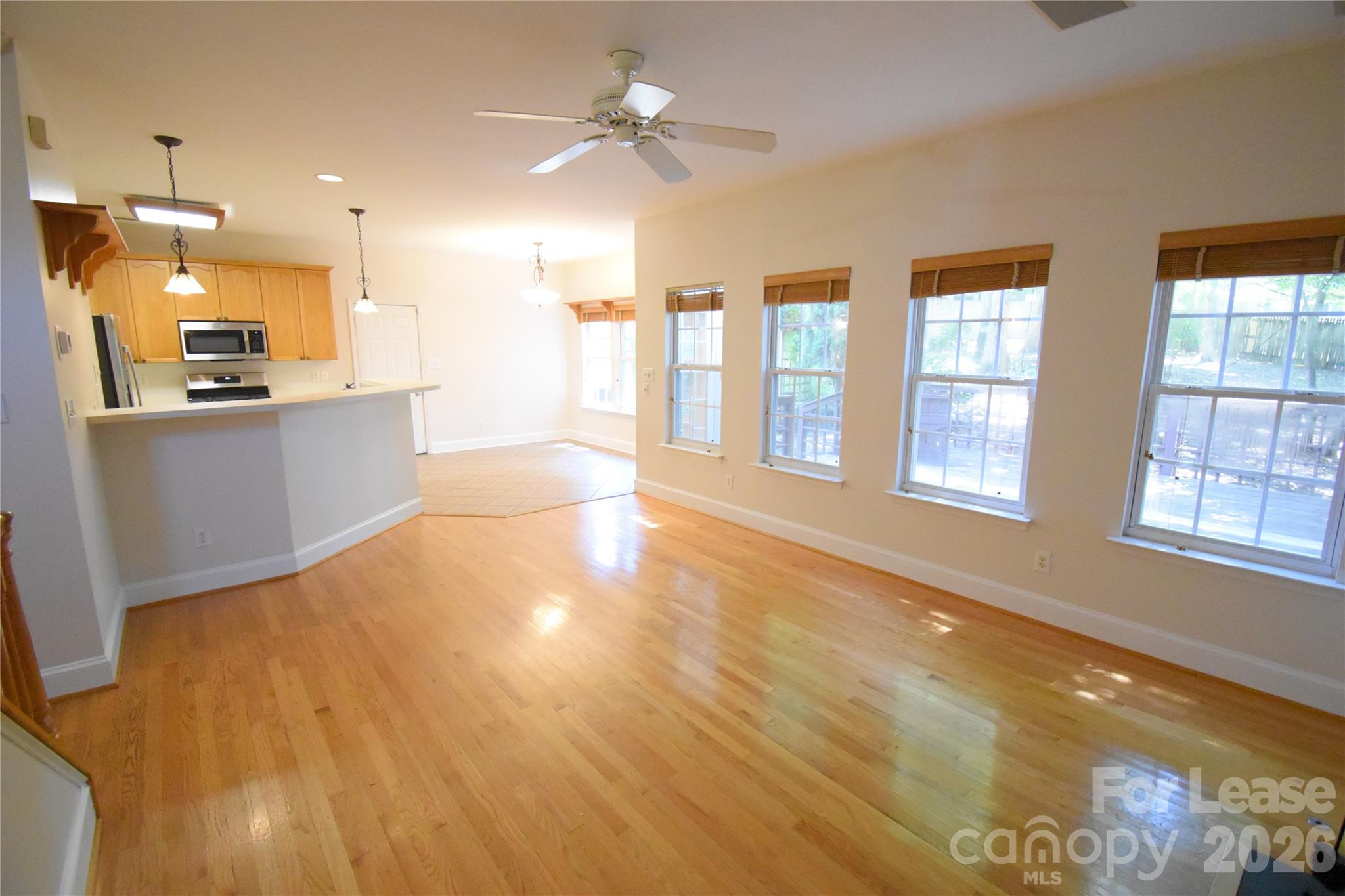 3704 Wind Ridge Place Property Photo 6
