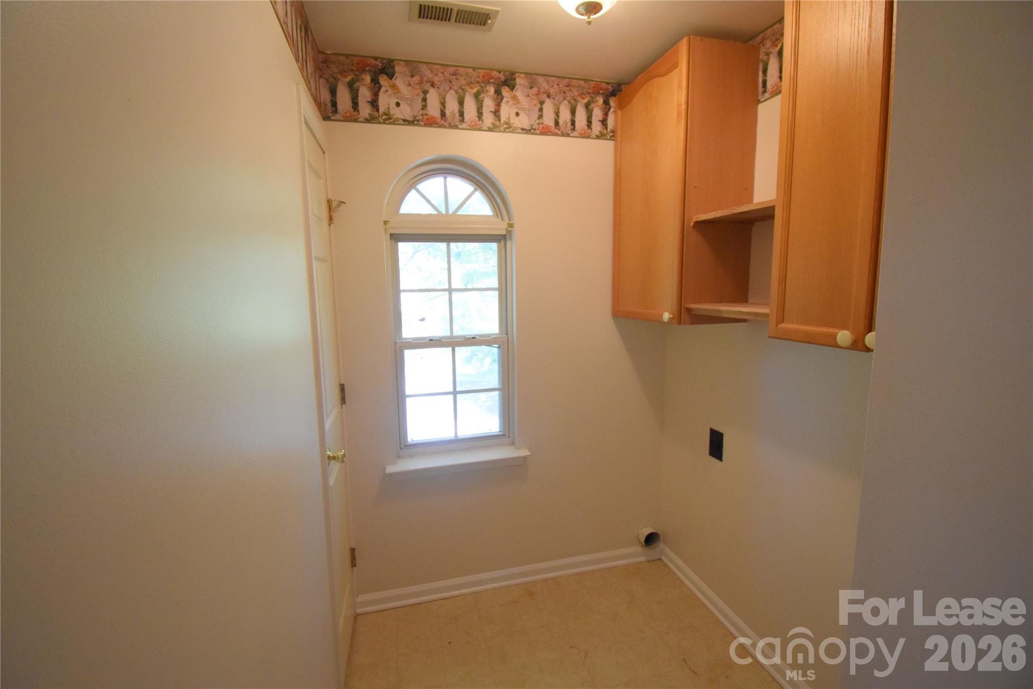 3704 Wind Ridge Place Property Photo 17