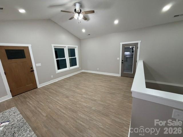 1135 Pinebrook Avenue Property Photo 7