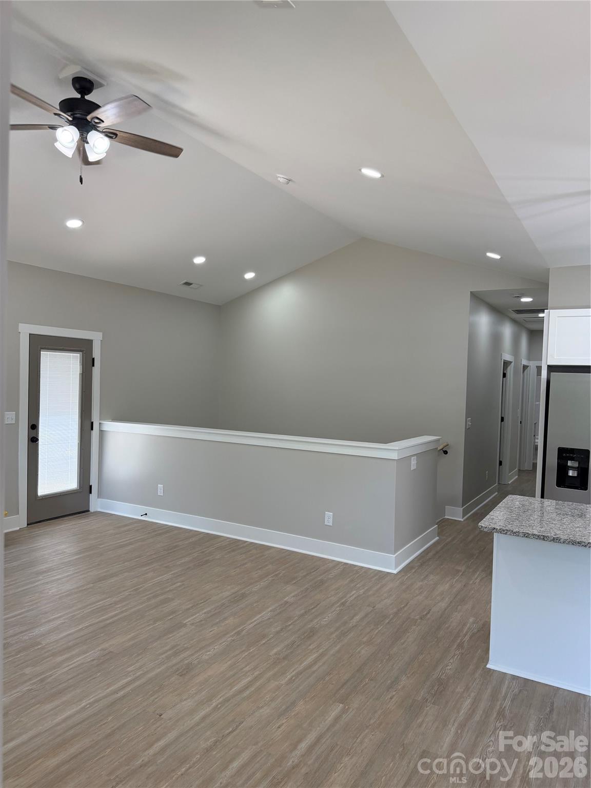 1135 Pinebrook Avenue Property Photo 8