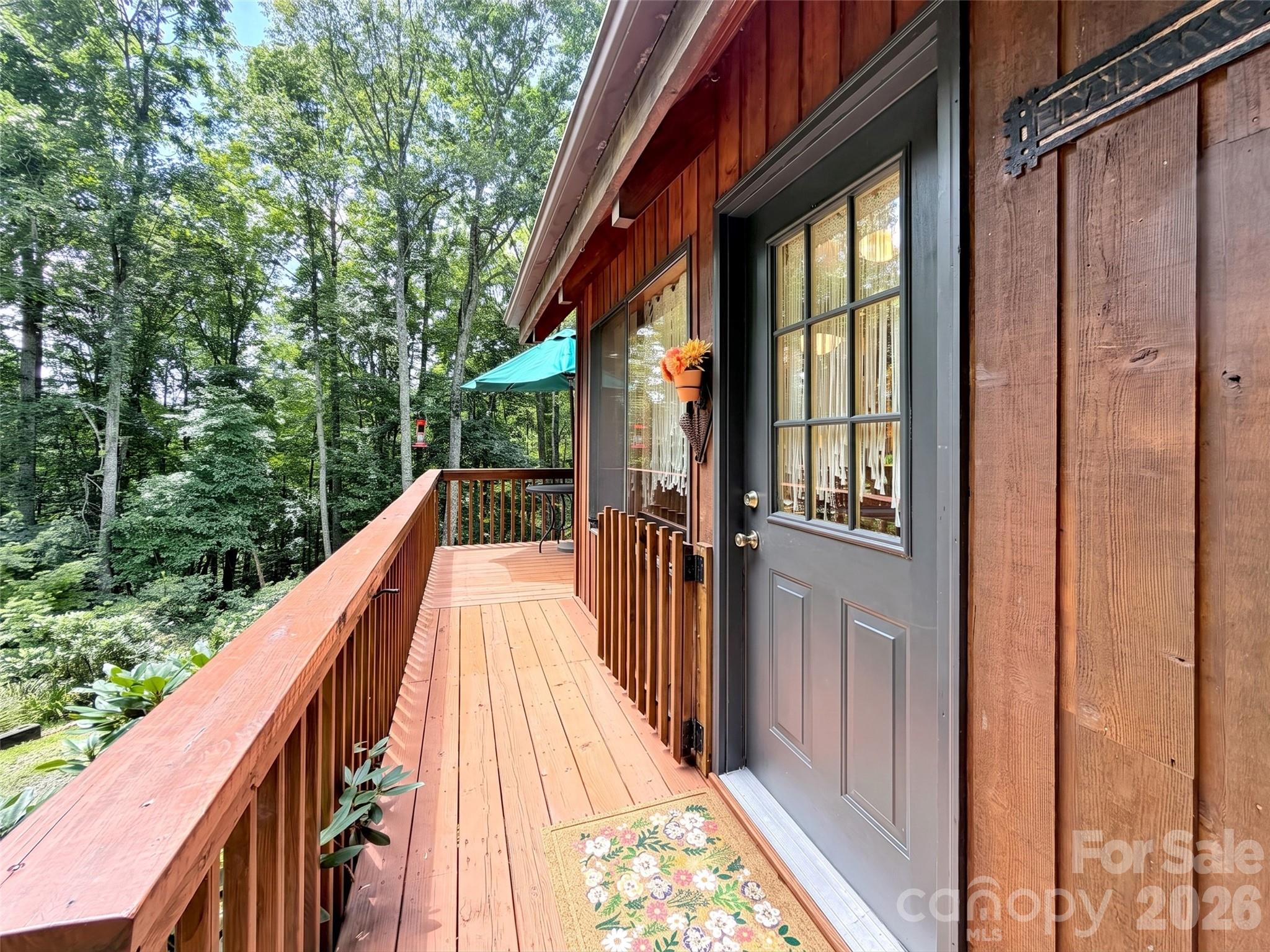 170 Wonderwood Lane Property Photo 7