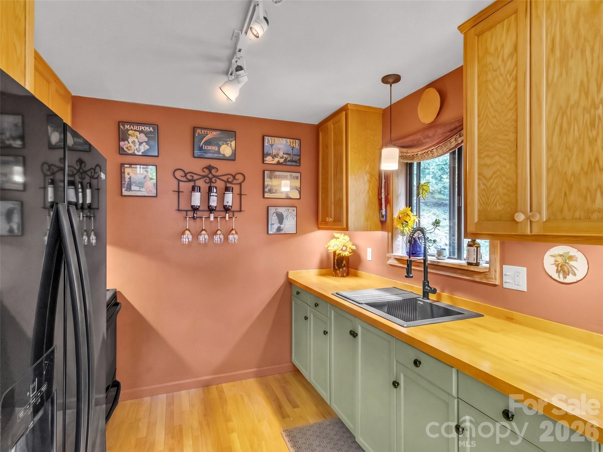 170 Wonderwood Lane Property Photo 13