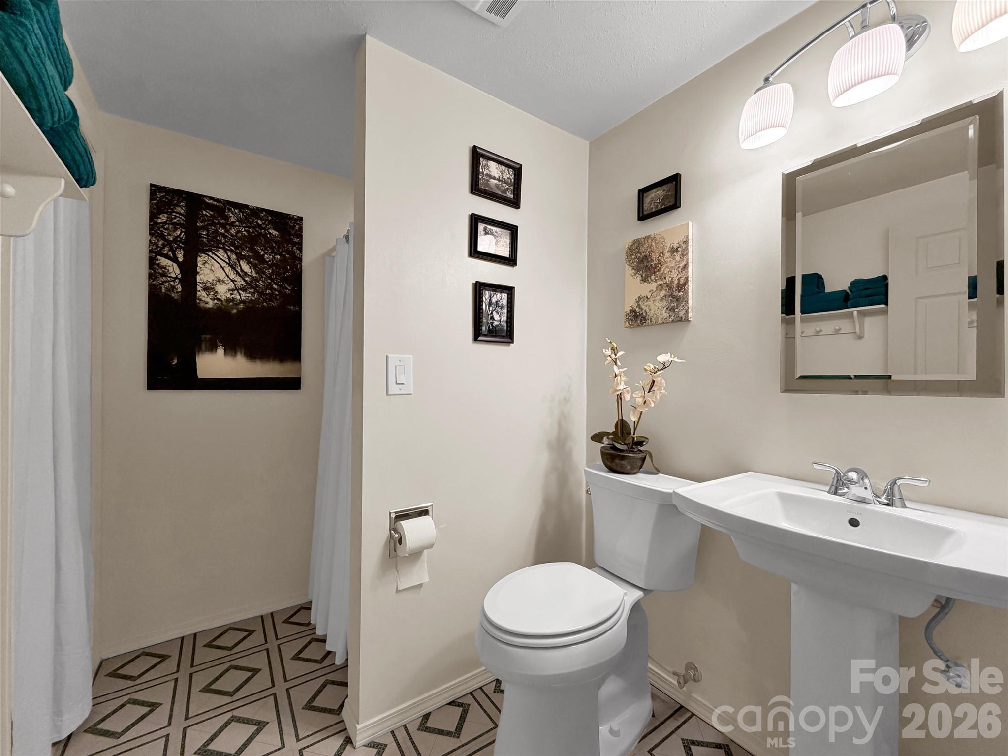 170 Wonderwood Lane Property Photo 31
