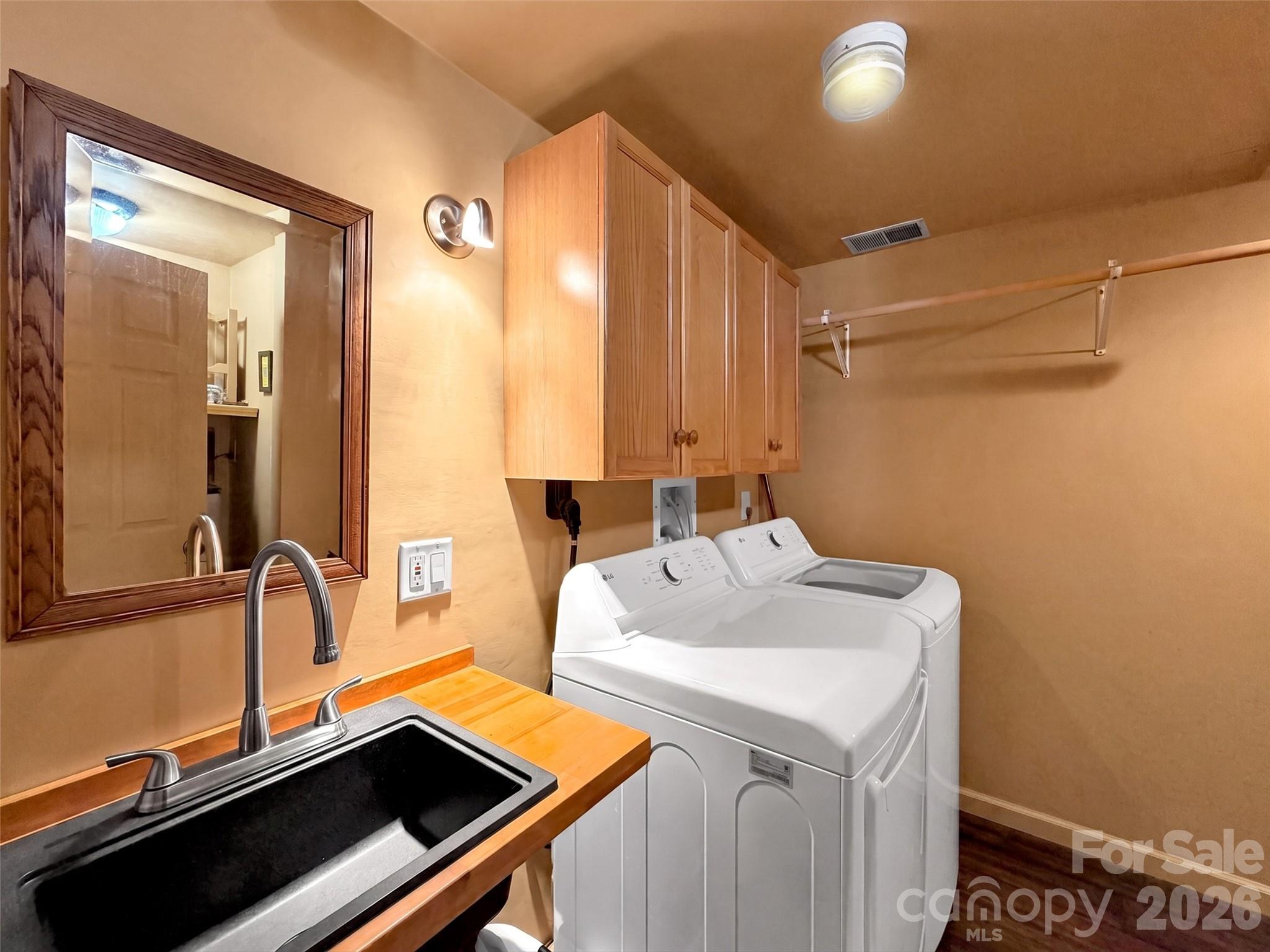 170 Wonderwood Lane Property Photo 33