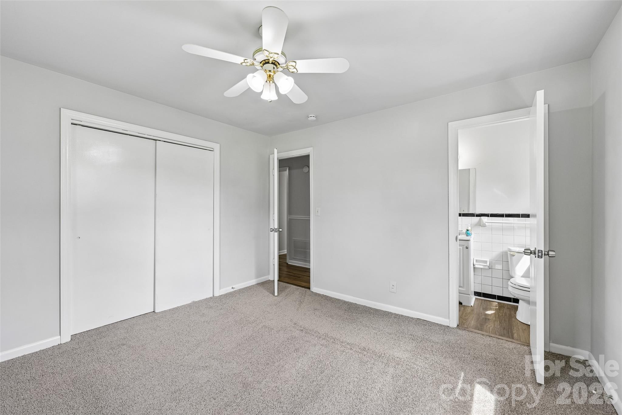 1811 S Post Road Property Photo 36
