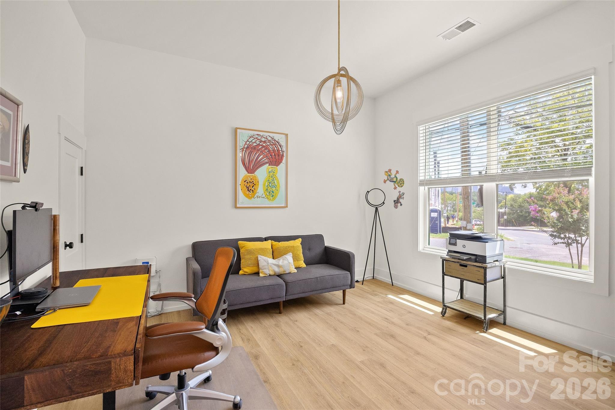 812 State Street Property Photo 18