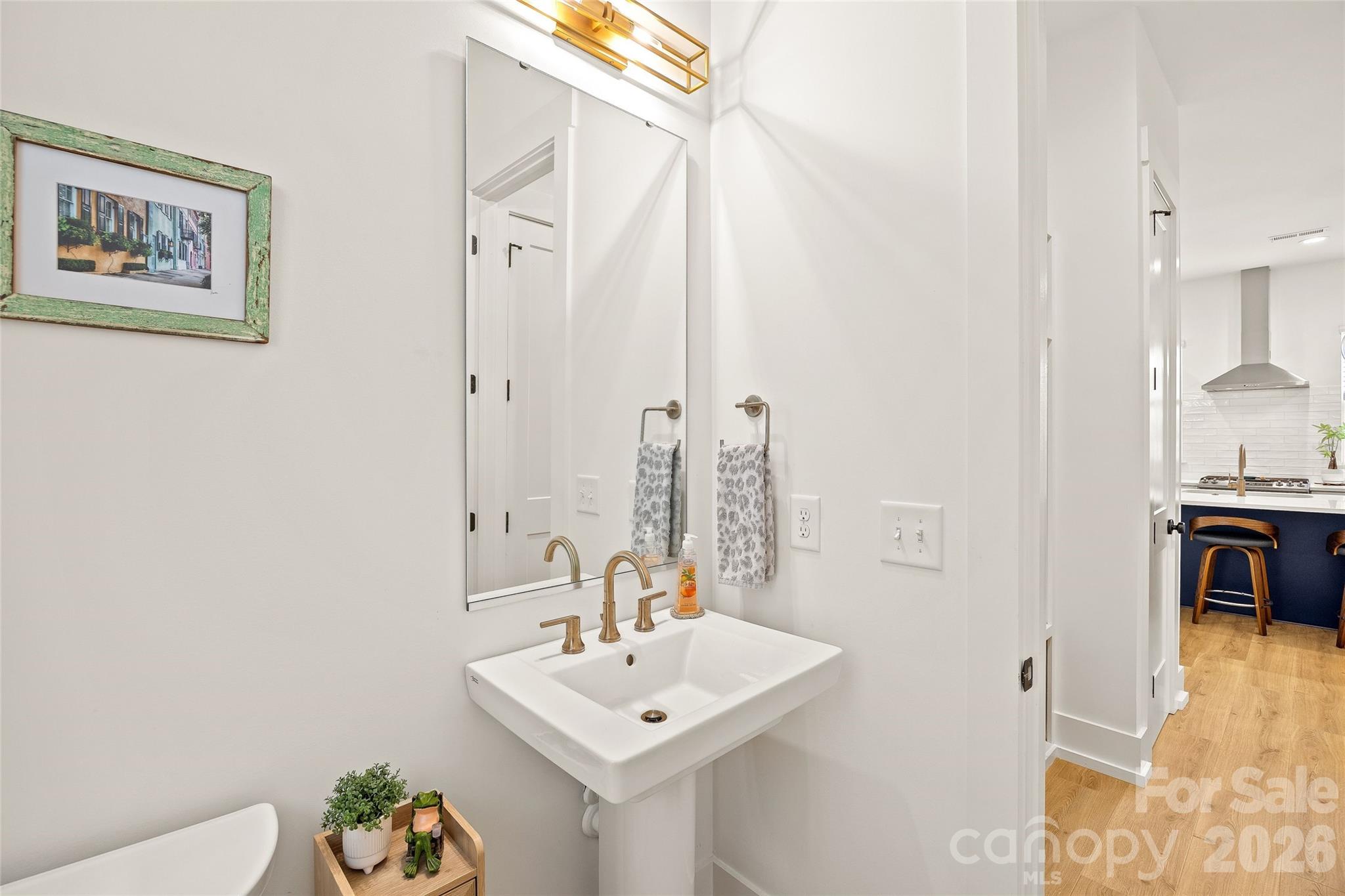 812 State Street Property Photo 20