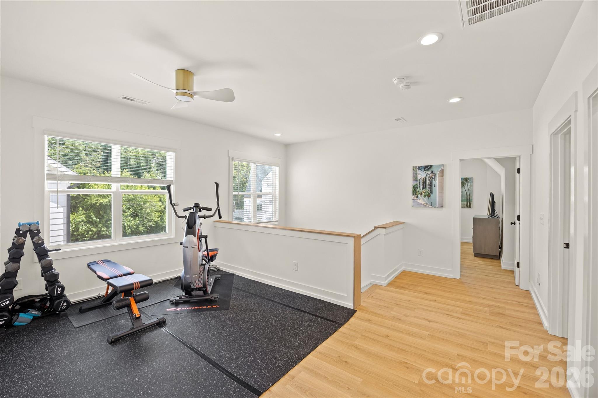 812 State Street Property Photo 22