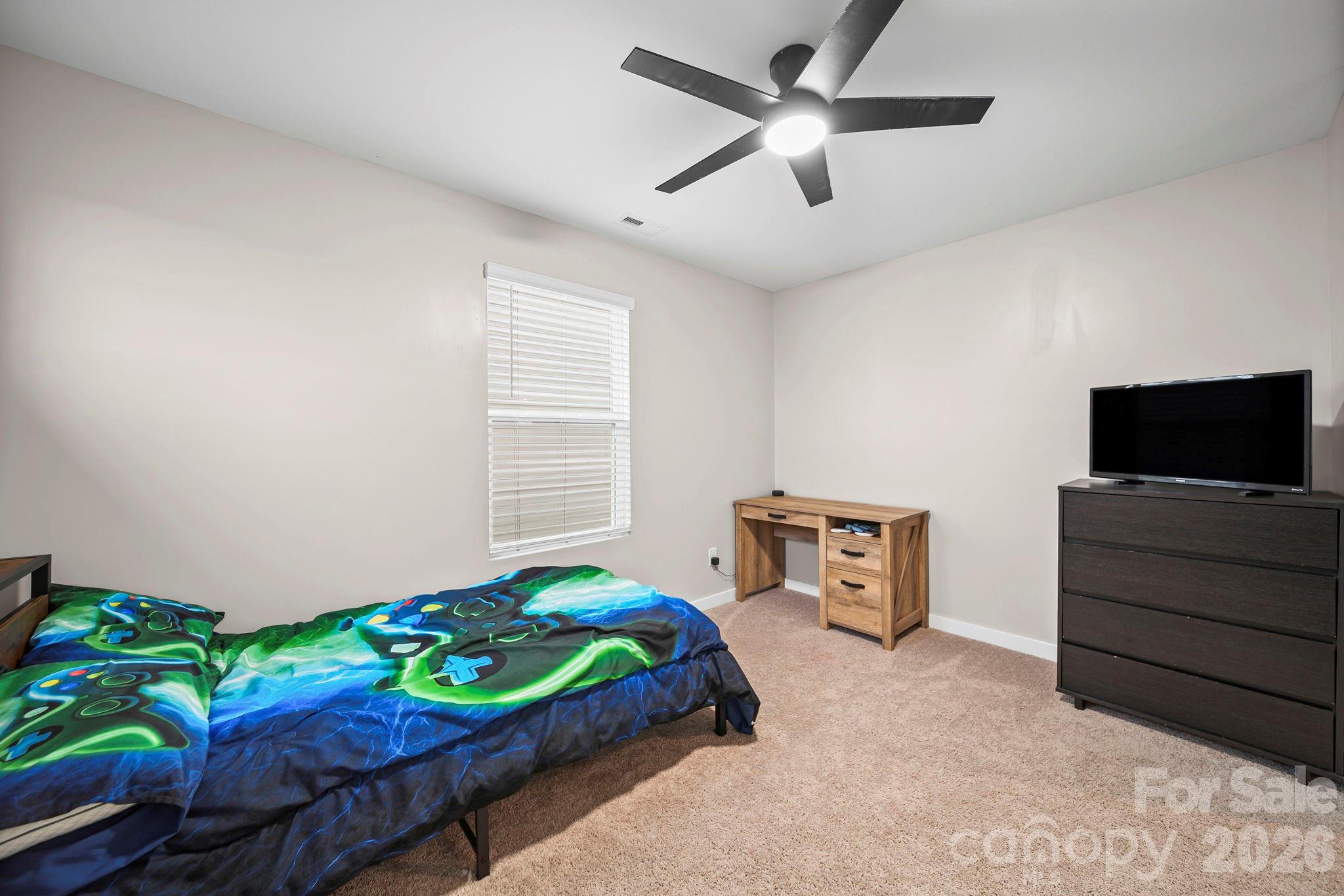 2556 Blue Sky Meadows Drive Property Photo 10