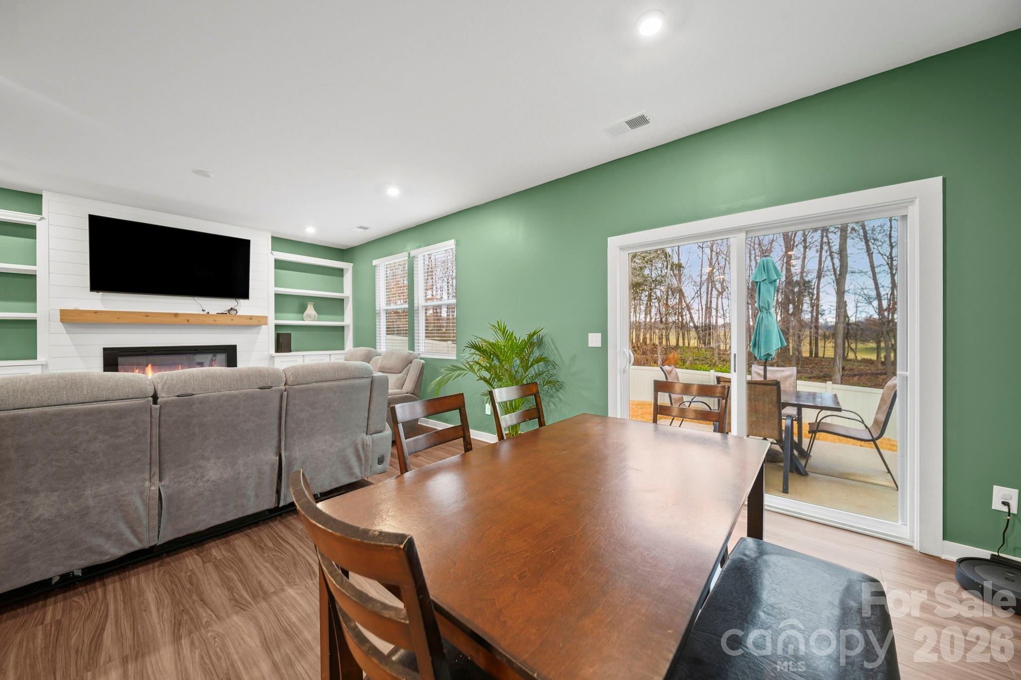 2556 Blue Sky Meadows Drive Property Photo 15