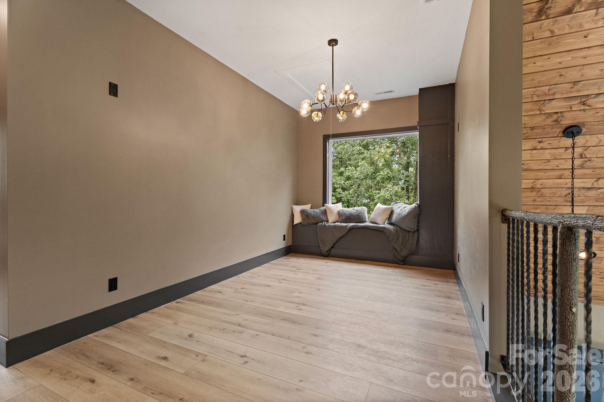 3135 Laurel Heights Drive #2 Property Photo 27