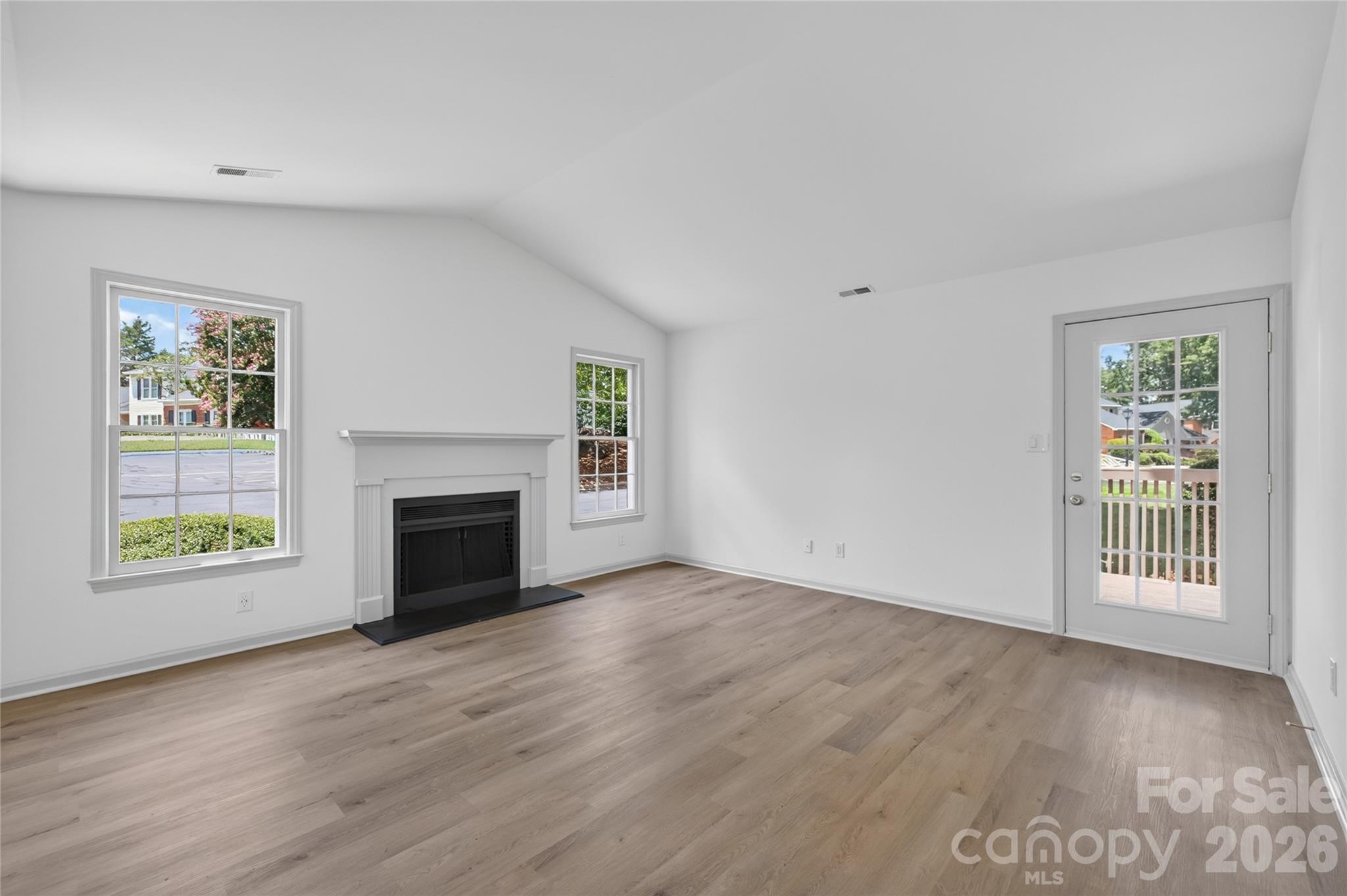 8314 Chippenham Lane Property Photo 14