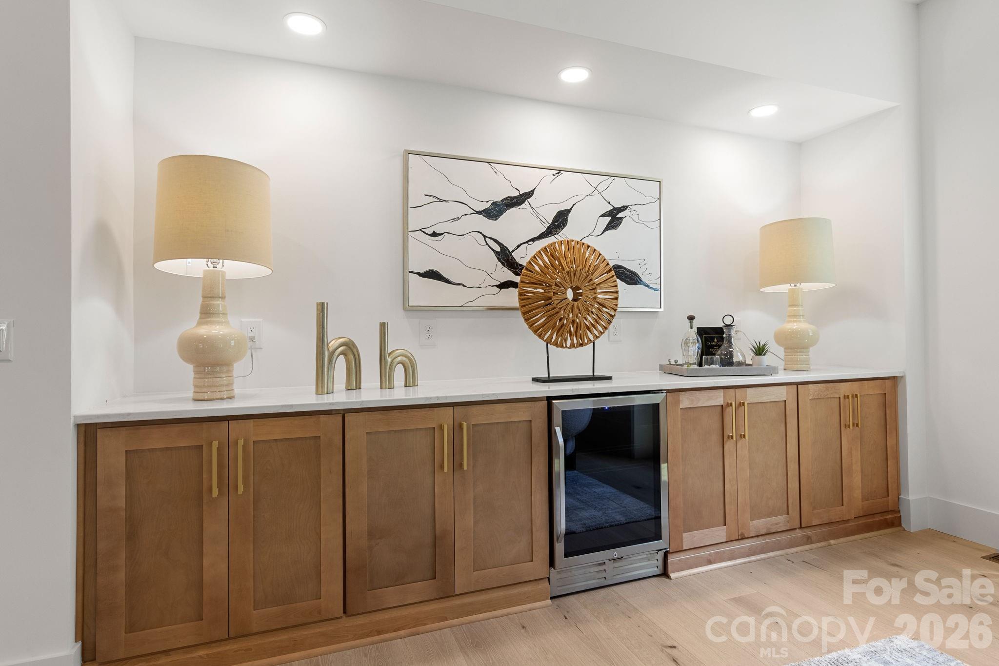 1127 Allen Street Property Photo 18