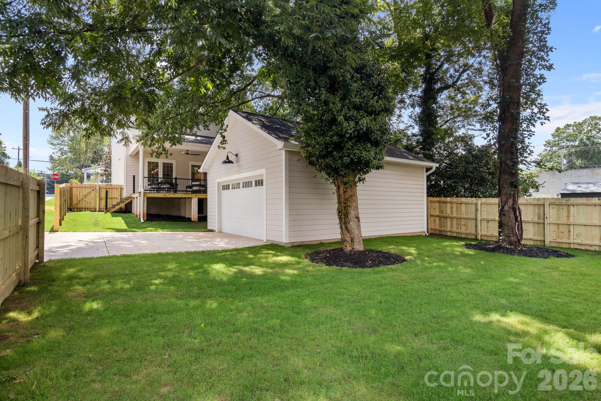 1127 Allen Street Property Photo 47