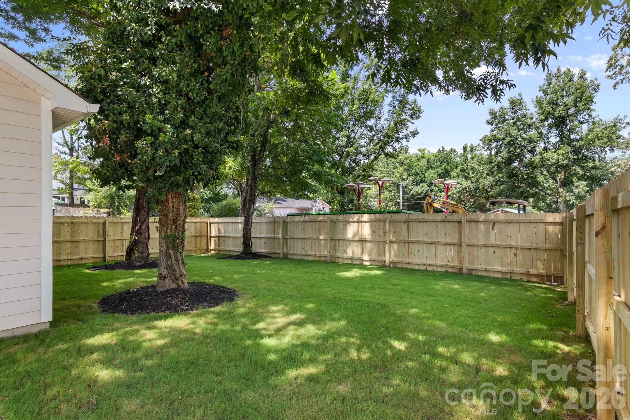 1127 Allen Street Property Photo 48