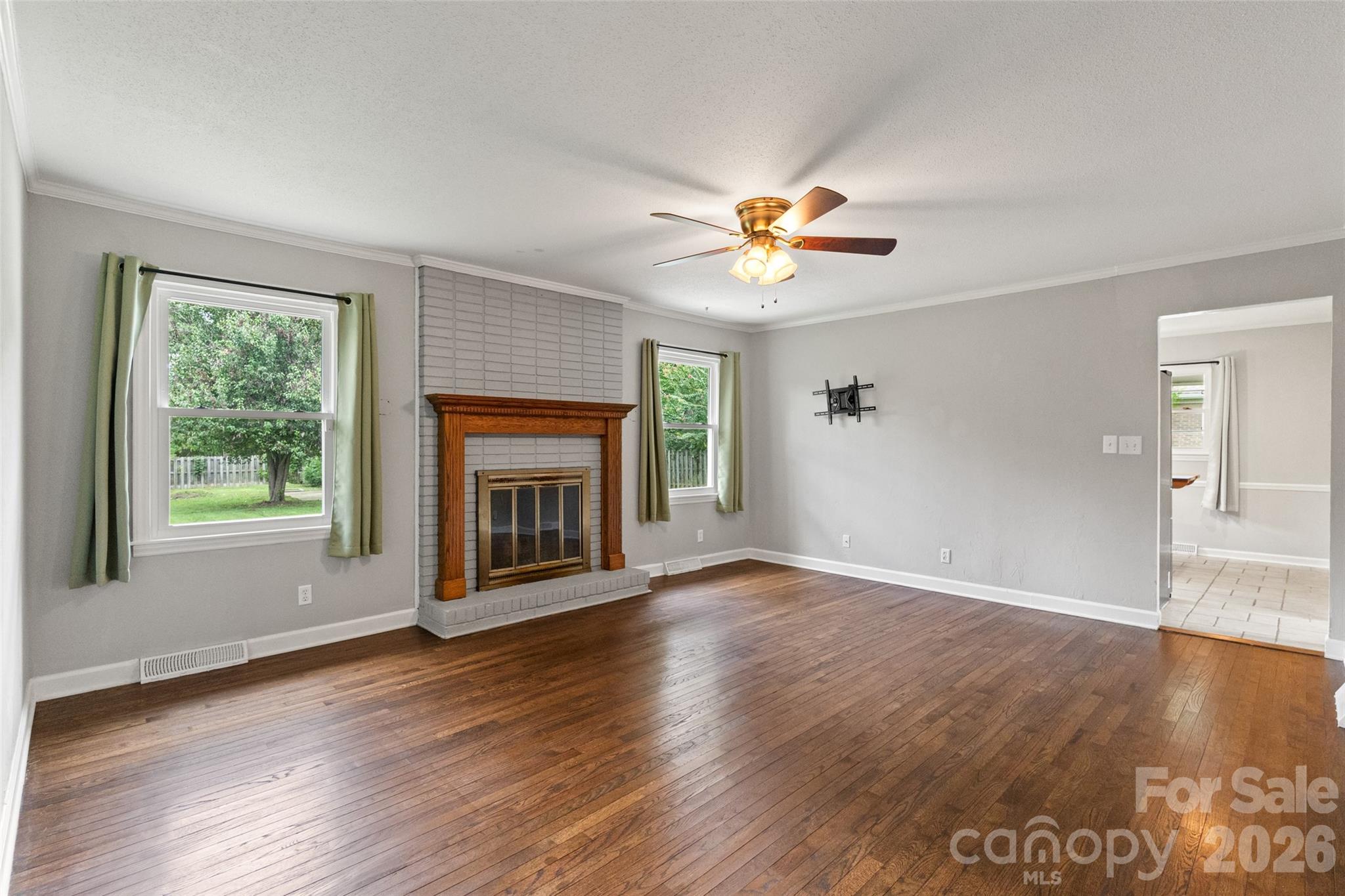 753 Schuyler Drive Property Photo 8