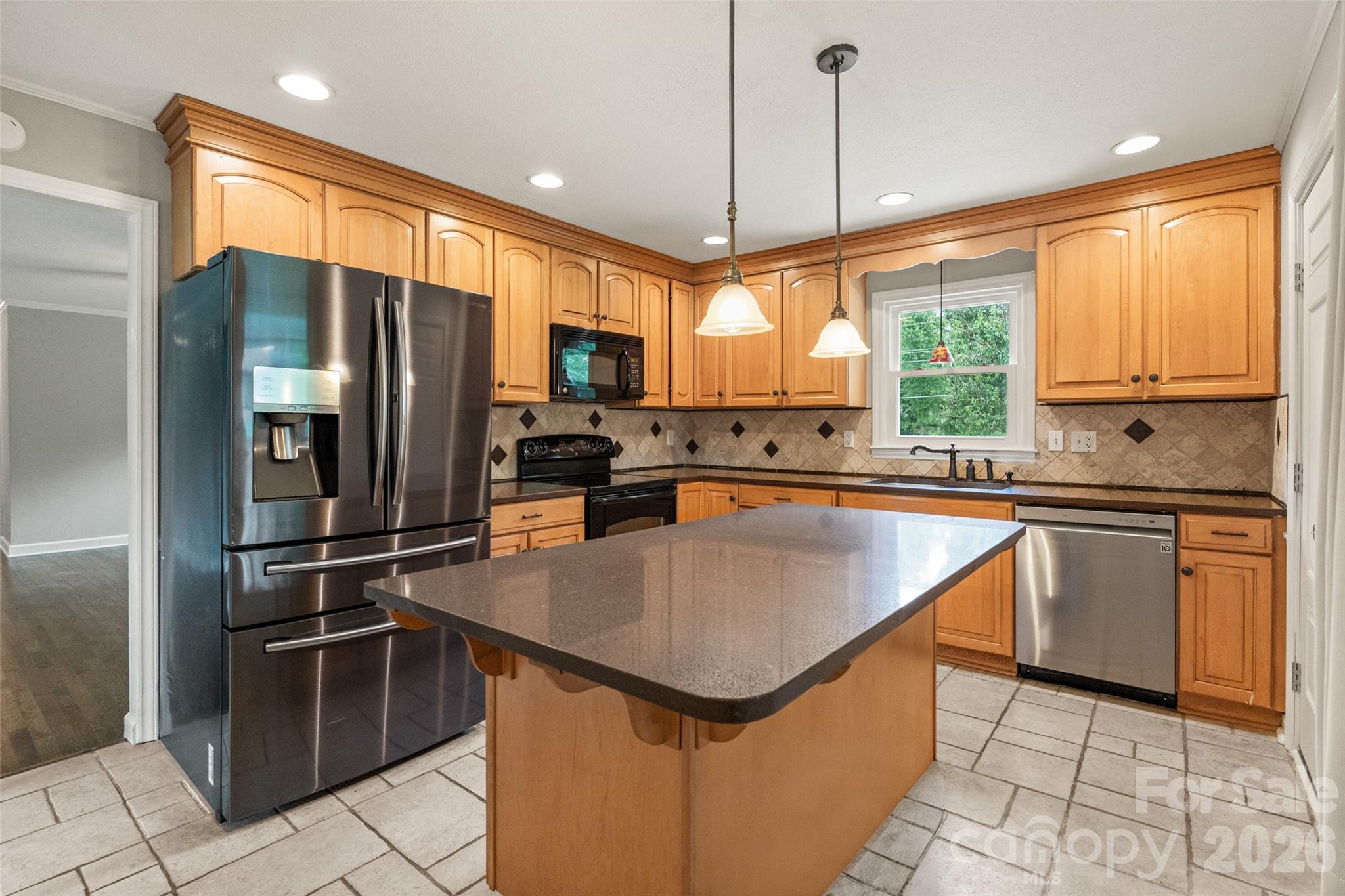 753 Schuyler Drive Property Photo 11