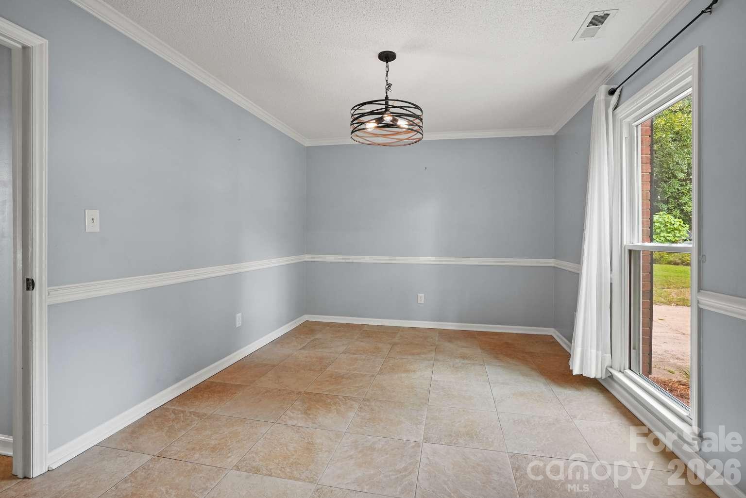 612 Grays Creek Lane Property Photo 14