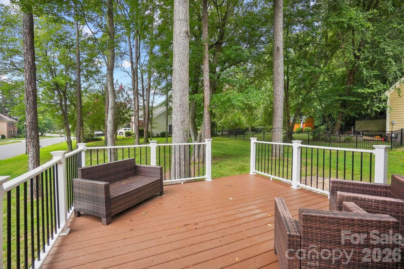 612 Grays Creek Lane Property Photo 27