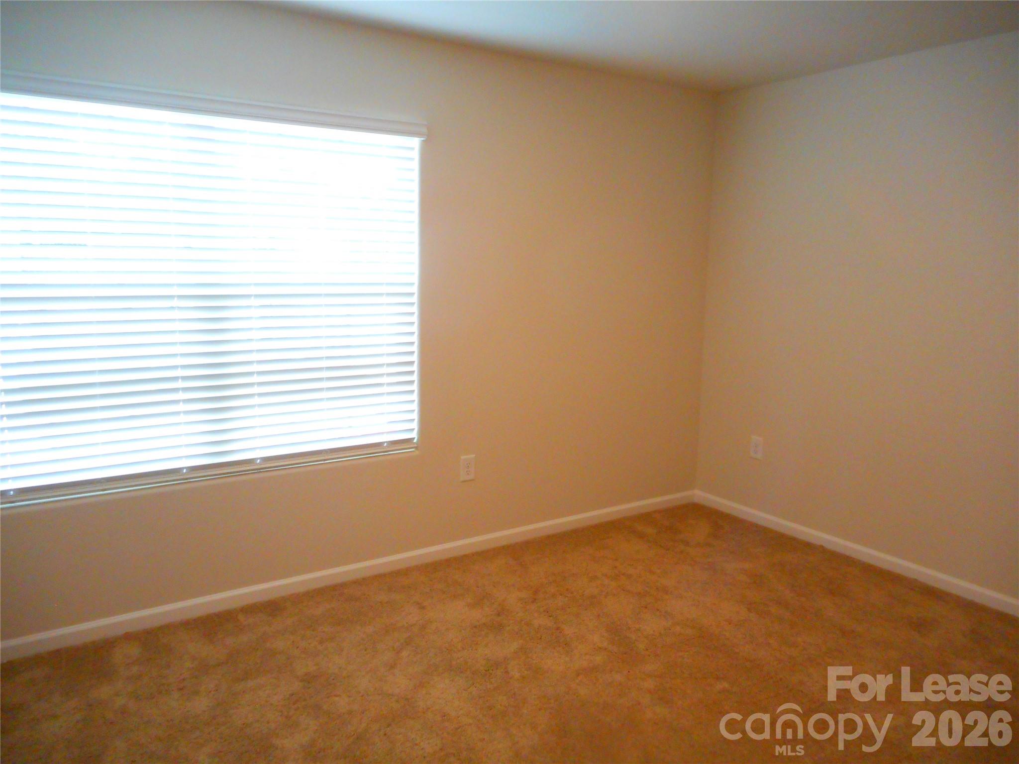 2329 Transatlantic Avenue Property Photo 18