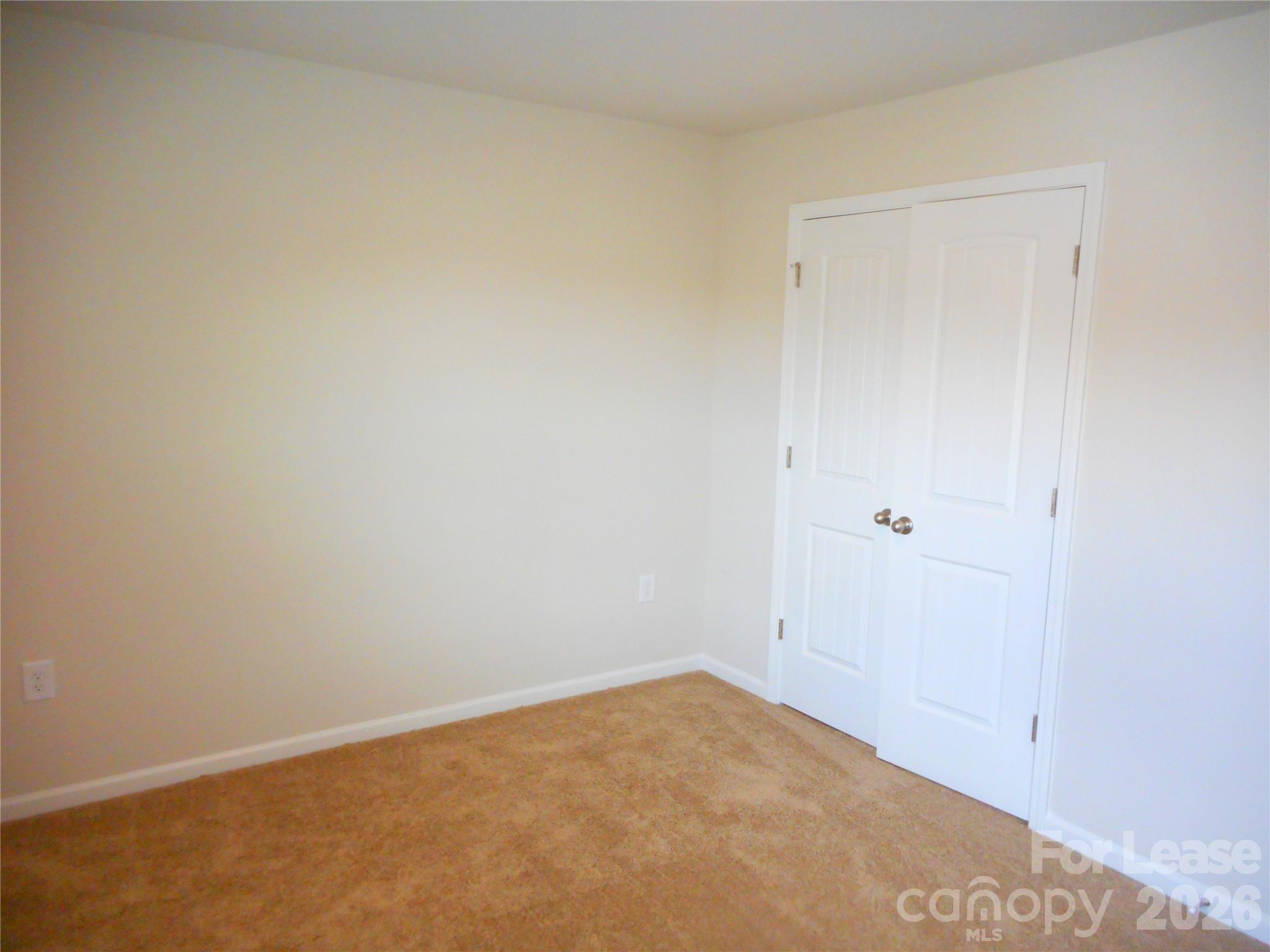 2329 Transatlantic Avenue Property Photo 19