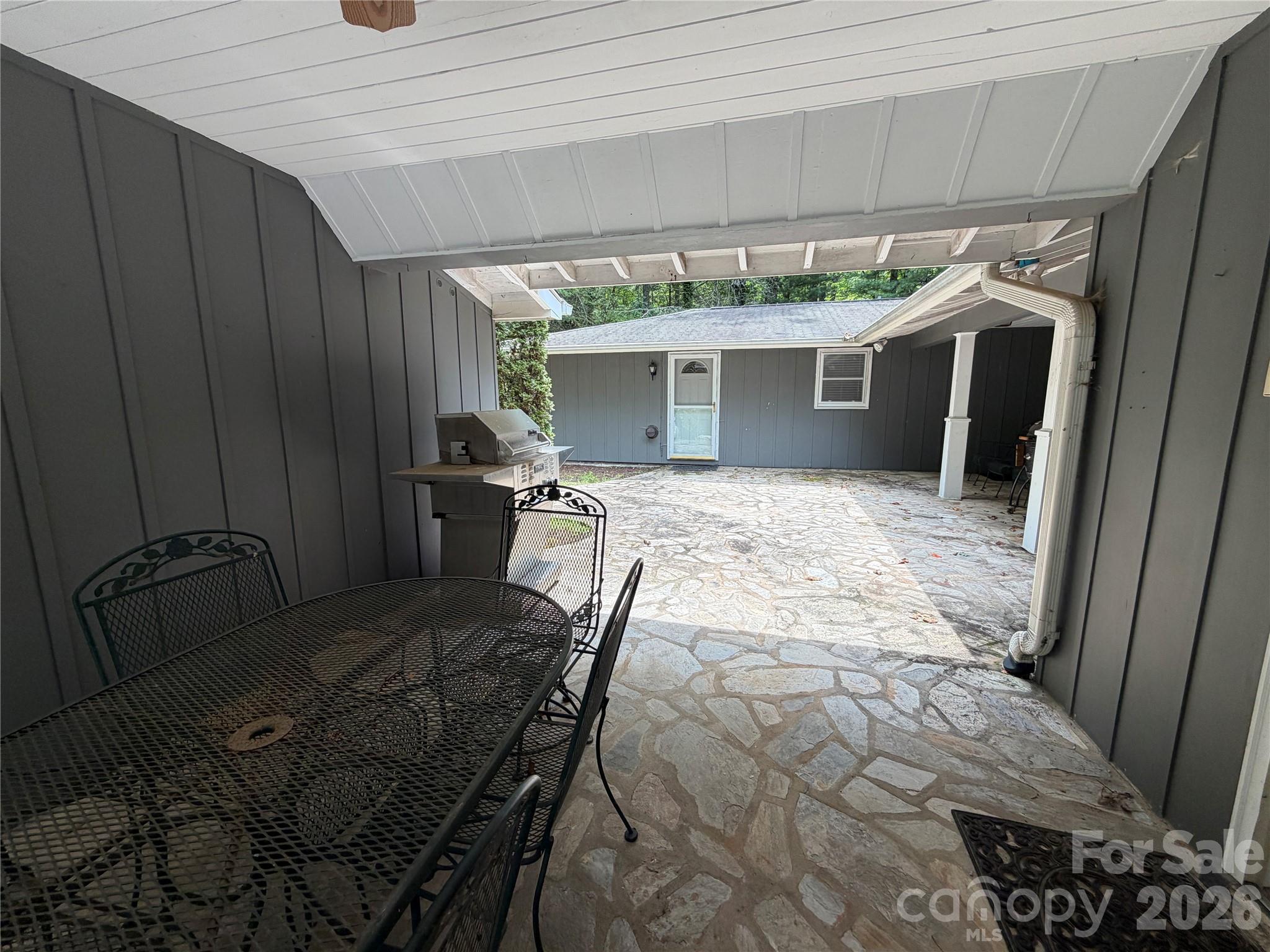 250 Luther Burbank Drive Property Photo 6
