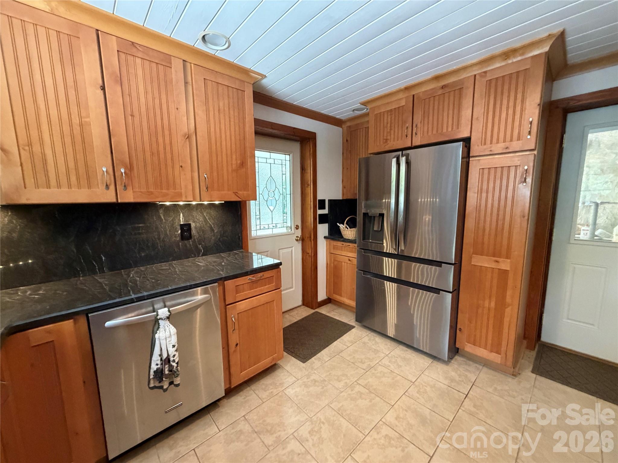 250 Luther Burbank Drive Property Photo 9