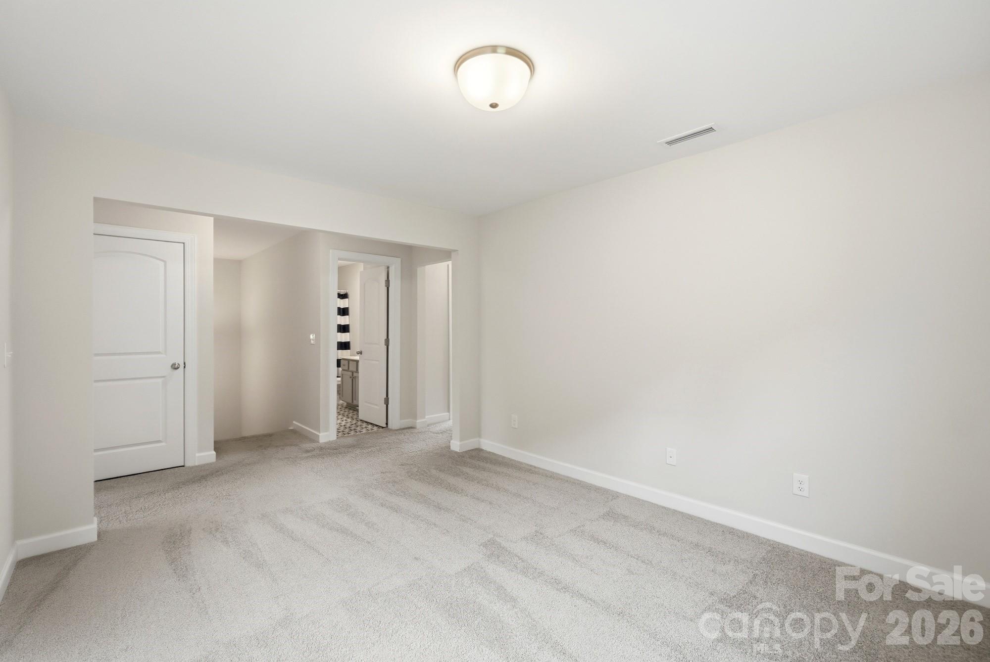 5670 Galloway Drive Property Photo 34