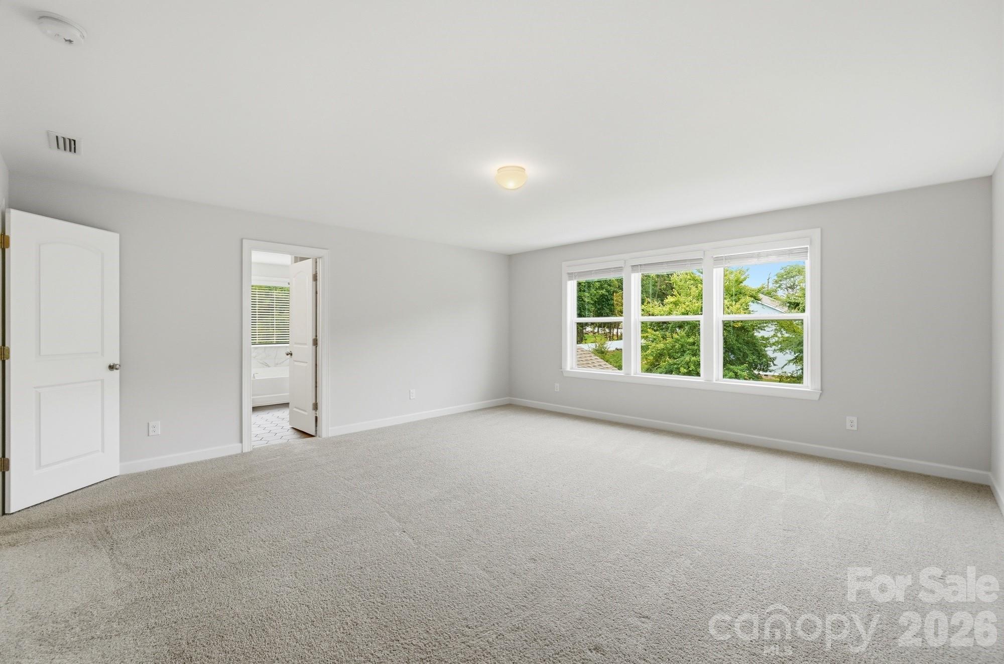 5670 Galloway Drive Property Photo 36