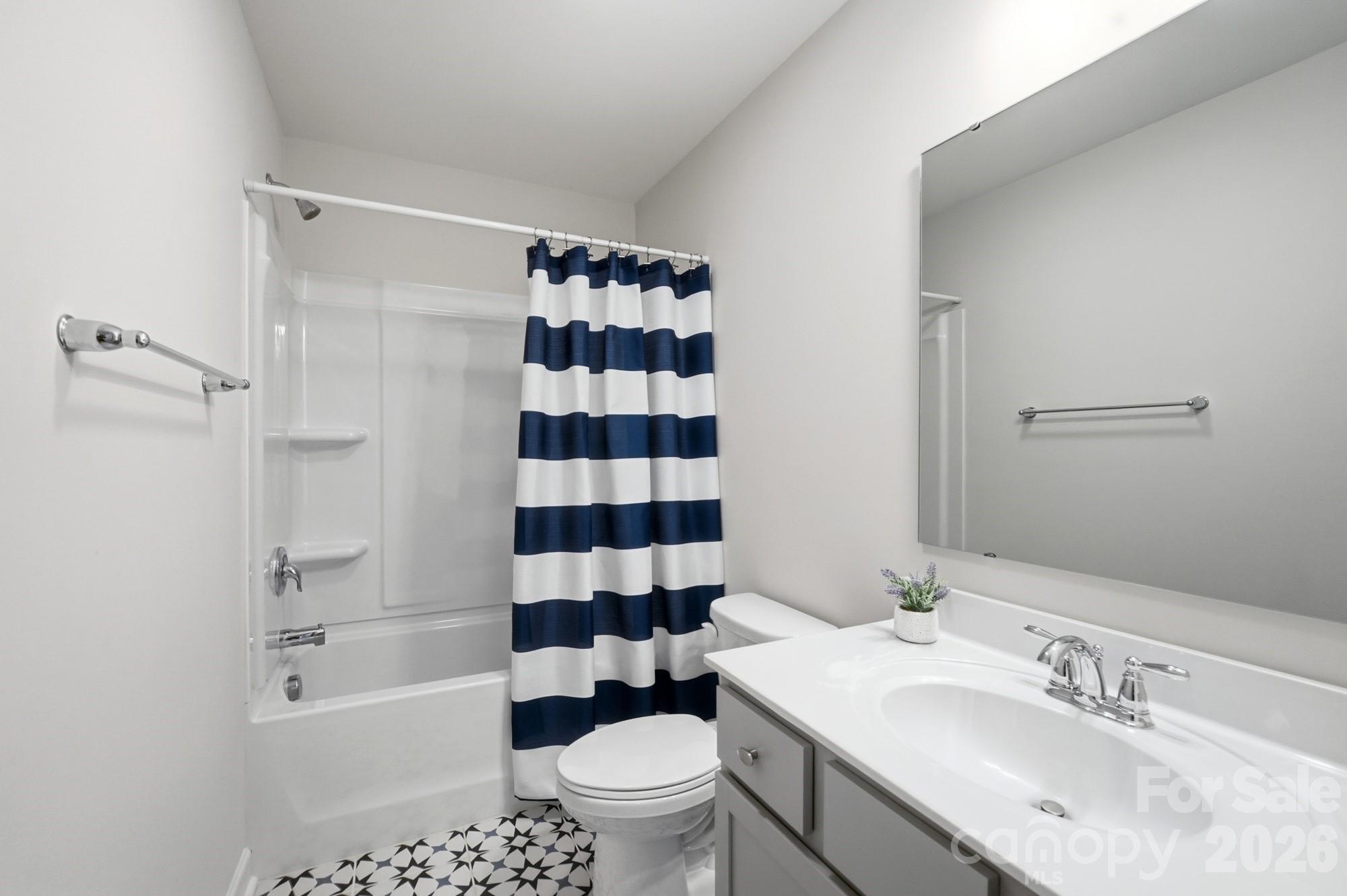 5670 Galloway Drive Property Photo 44