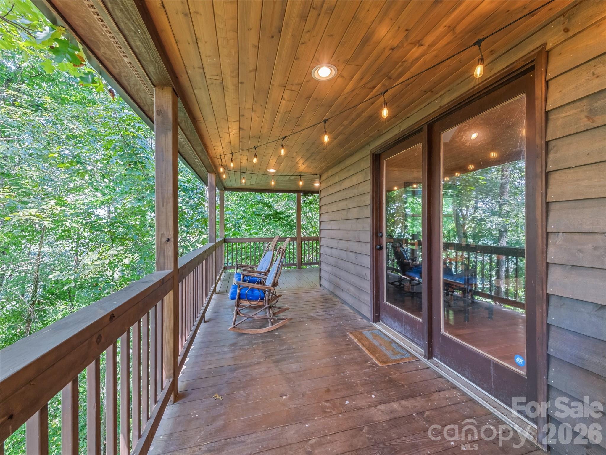 374 Rio Bravo Drive Property Photo 14