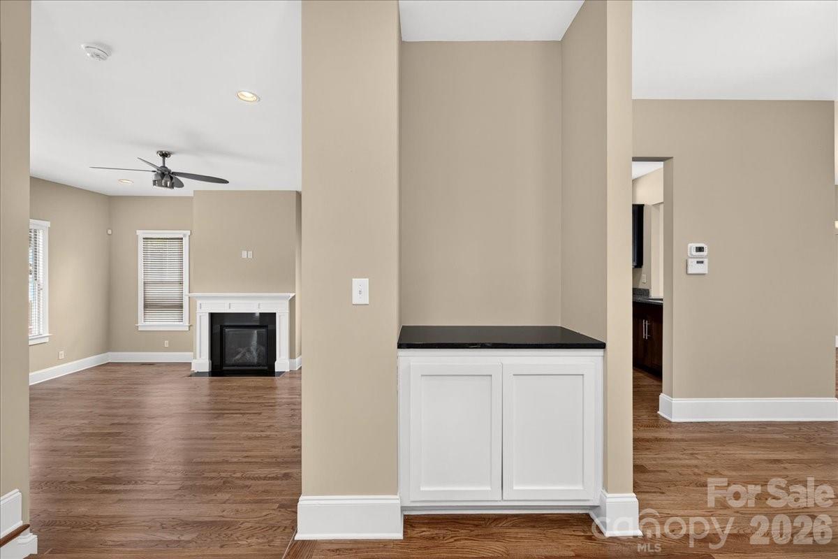 729 Charles Avenue Property Photo 14