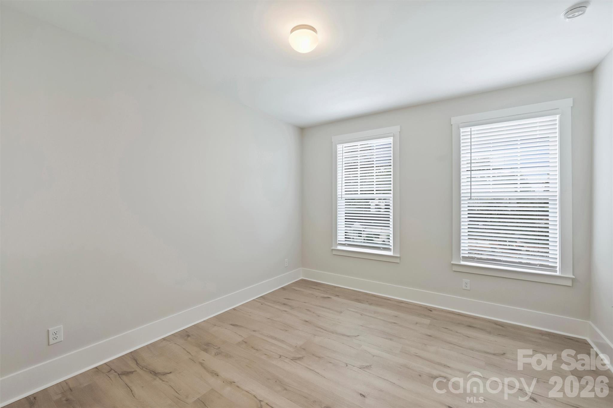 131 S Gregg Street Property Photo 38