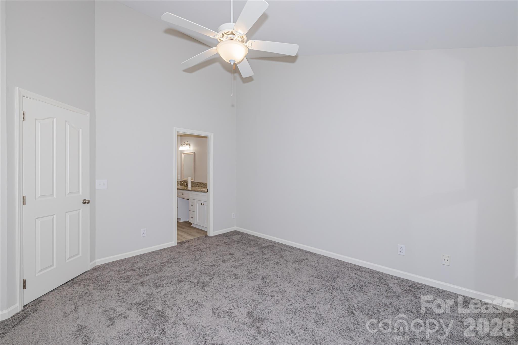 4412158 Property Photo 22