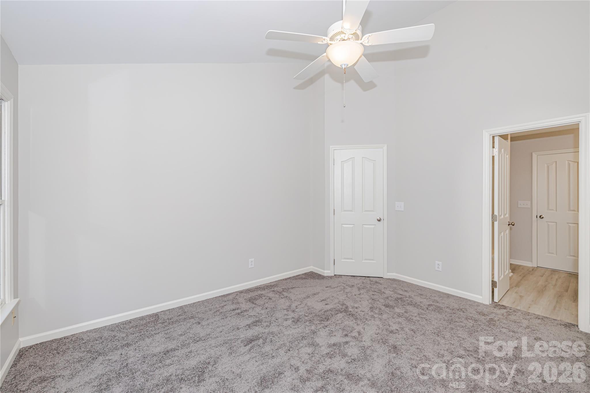 4412158 Property Photo 23