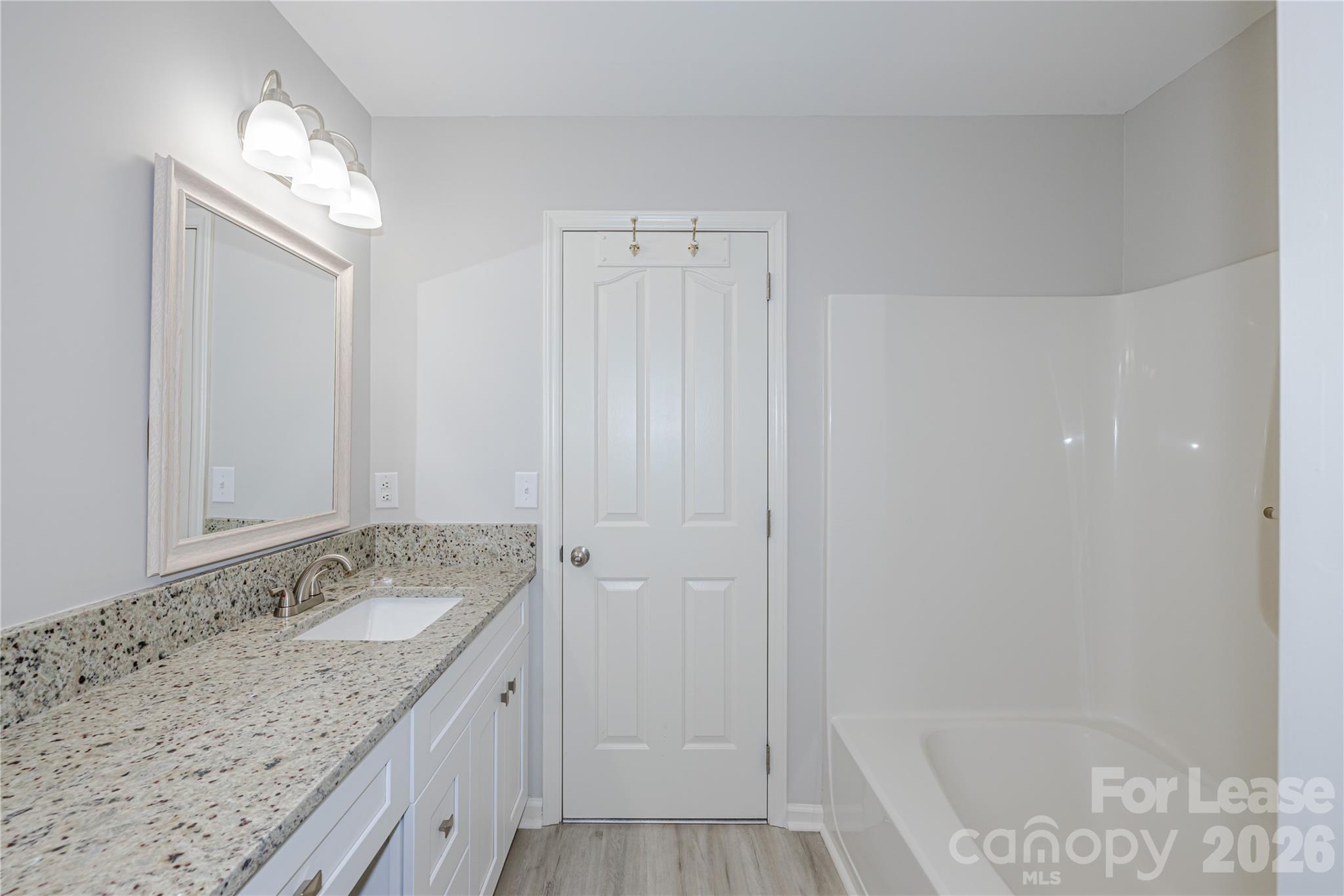 4412158 Property Photo 26