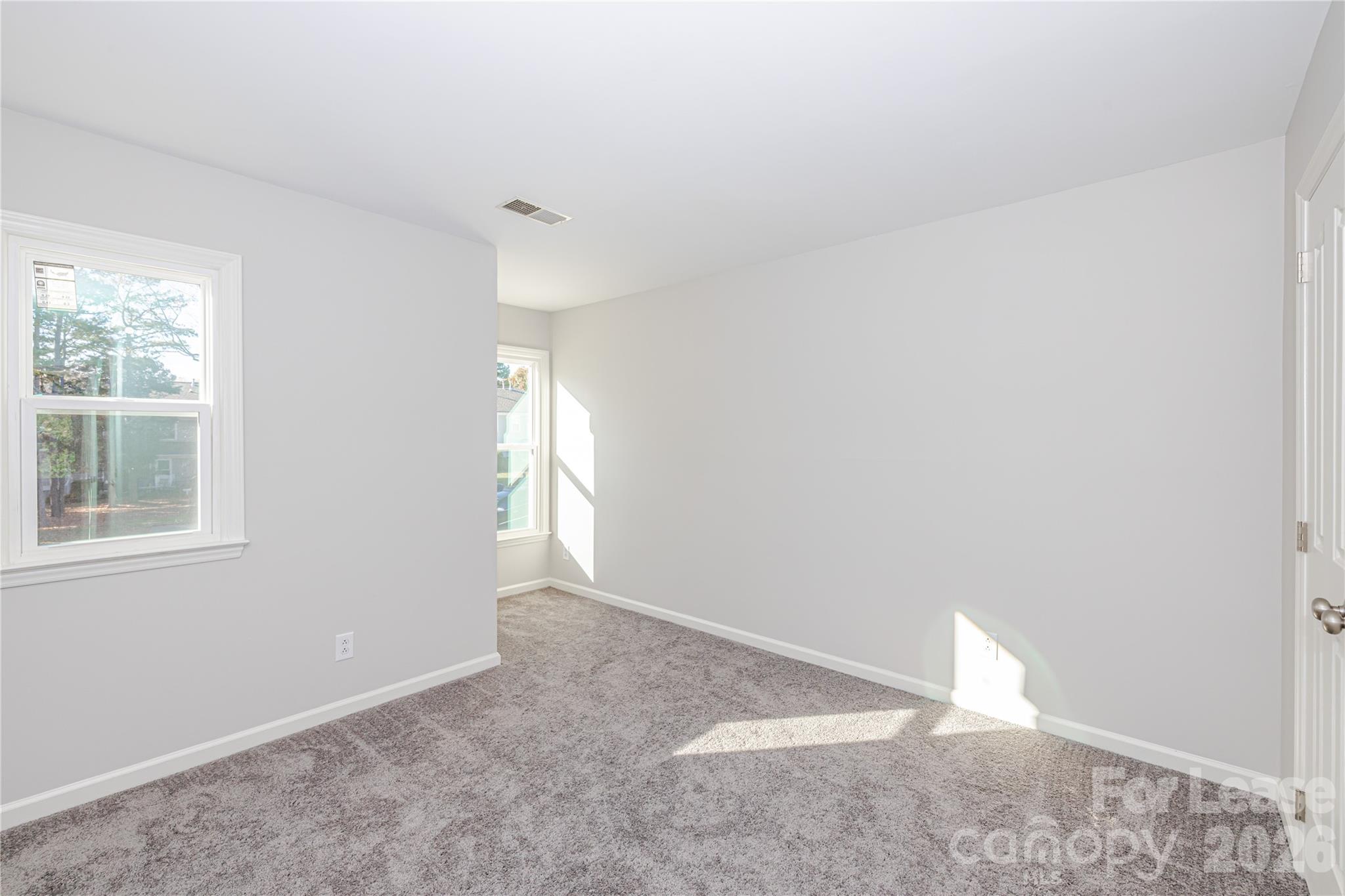 4412158 Property Photo 27