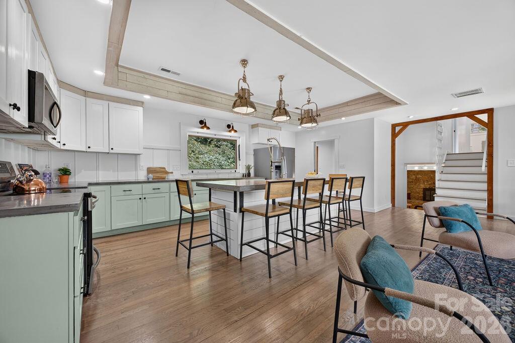 23 Clearbrook Road Property Photo 5
