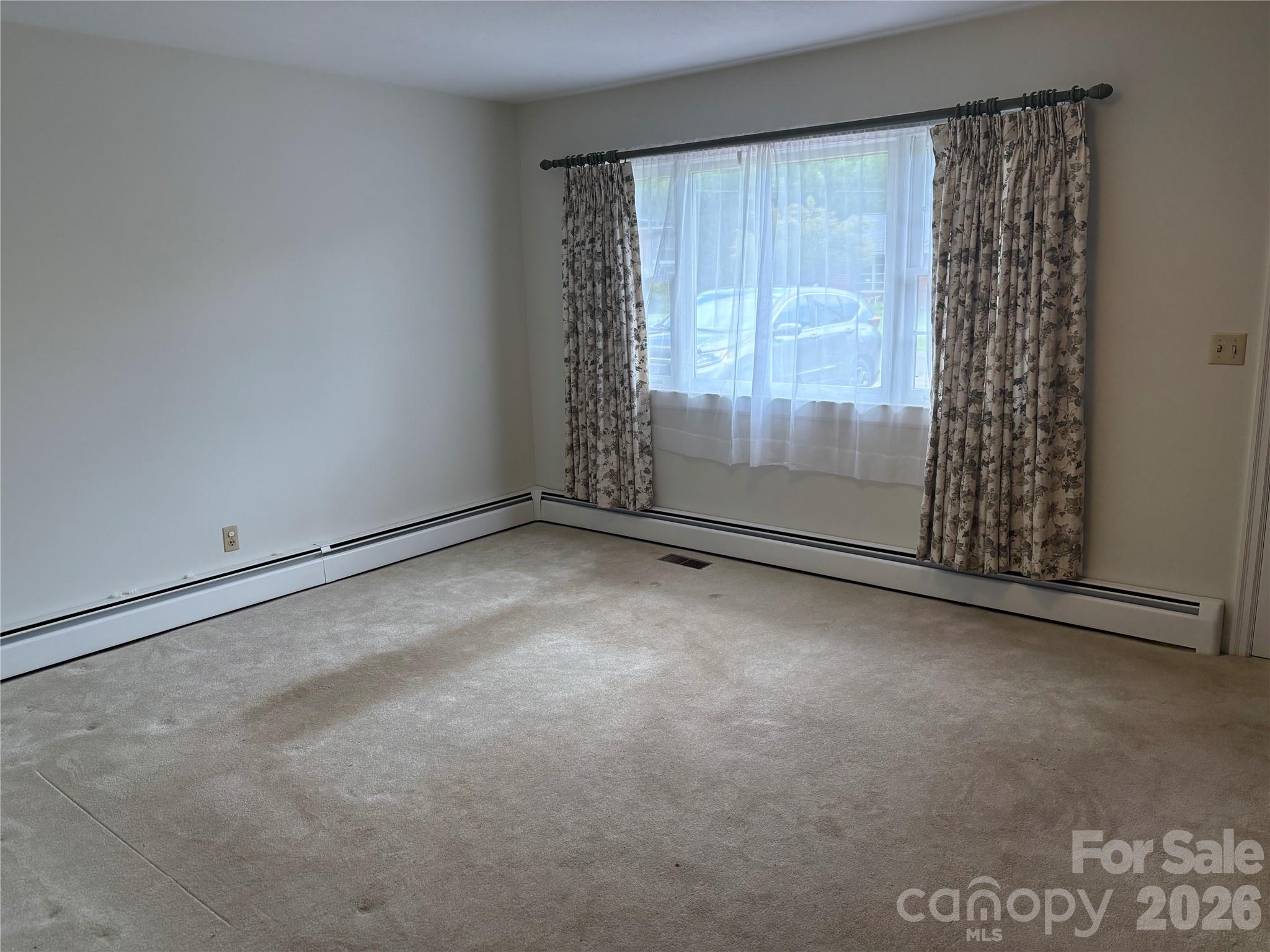 2841 Emory Road Property Photo 5
