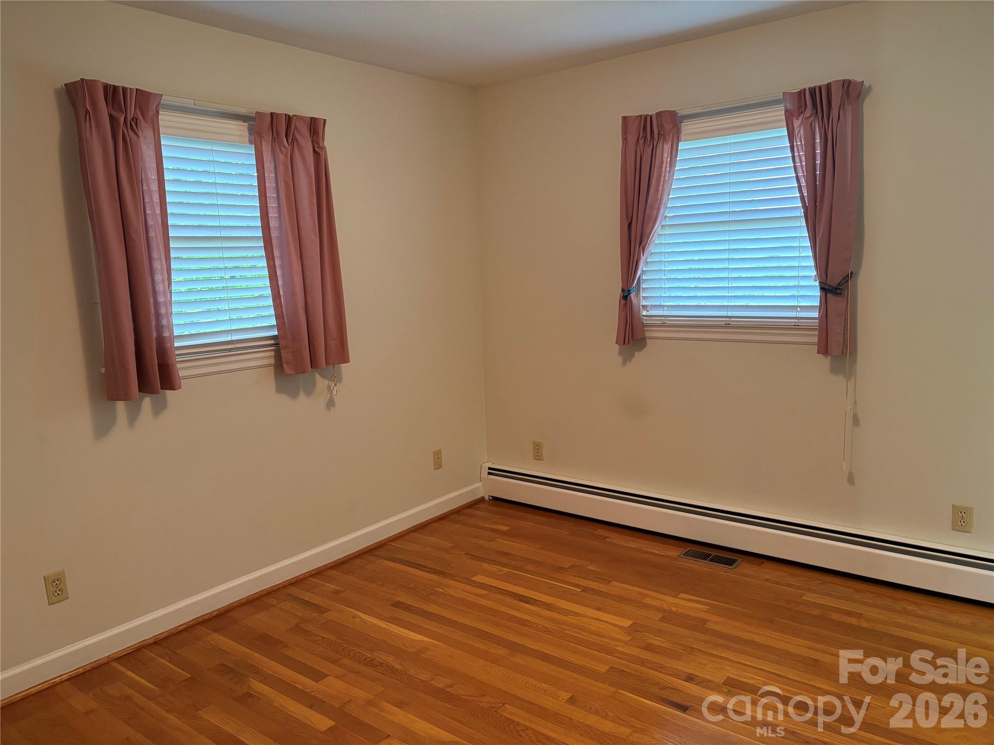 2841 Emory Road Property Photo 8