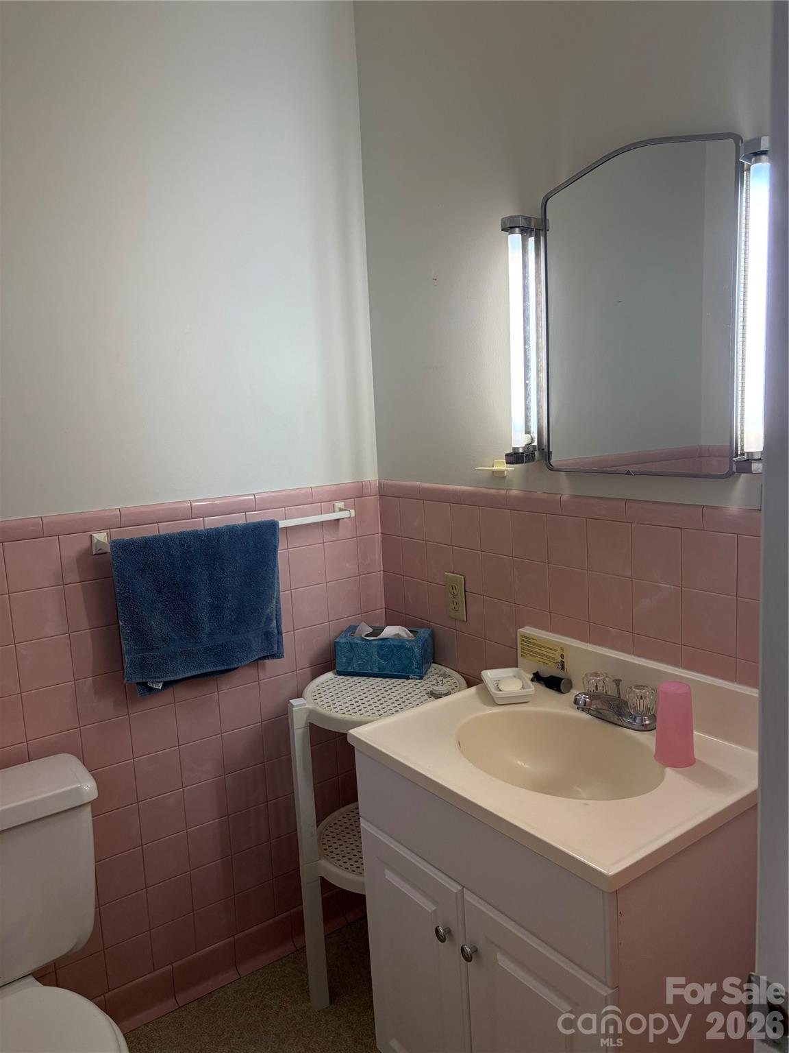 2841 Emory Road Property Photo 11