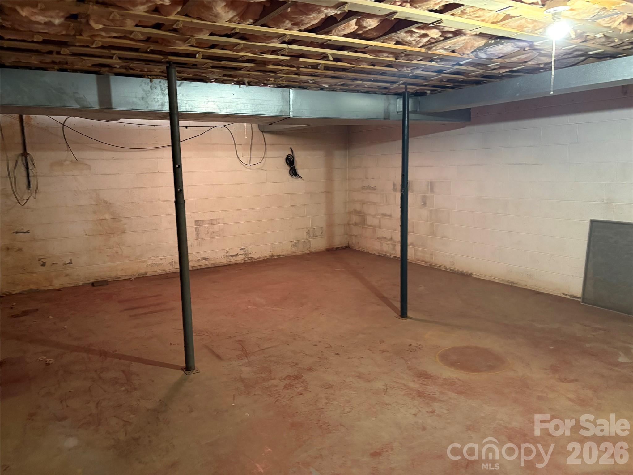 2841 Emory Road Property Photo 13