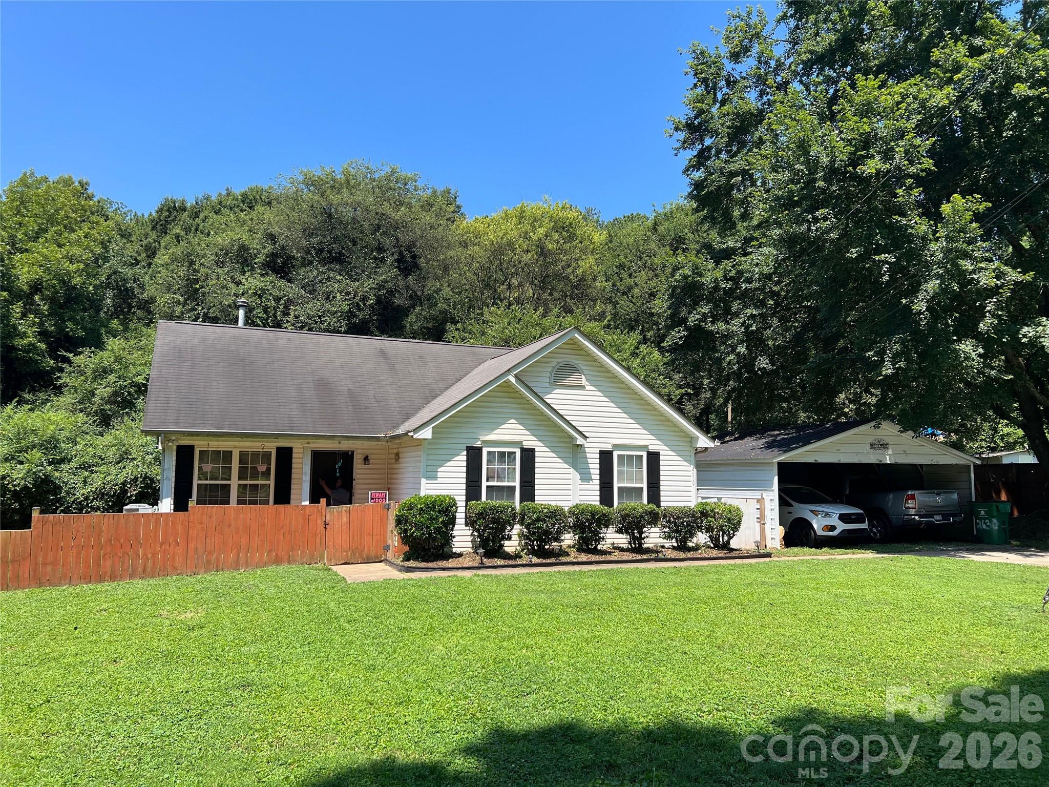 2630 Larry Drive Property Photo 1